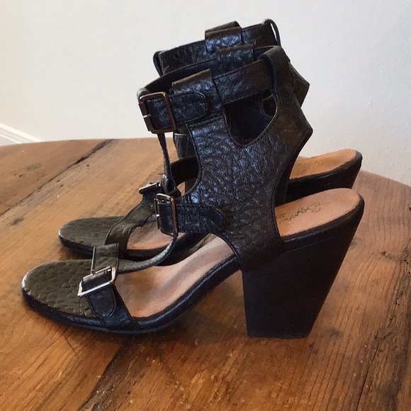 Seychelles Heels size 8 - Picture 4 of 10